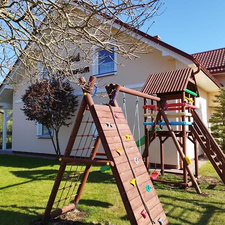 Pod Platanem Hotel Rowy  Buitenkant foto