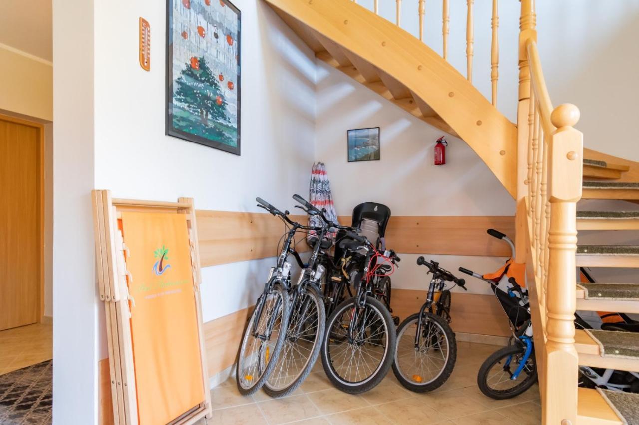 Pod Platanem Hotel Rowy  Buitenkant foto